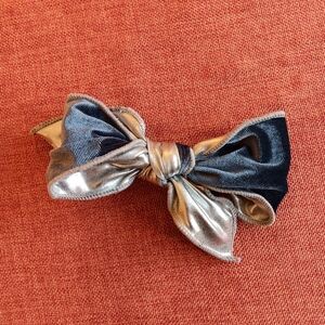 Blue silver hair barrette